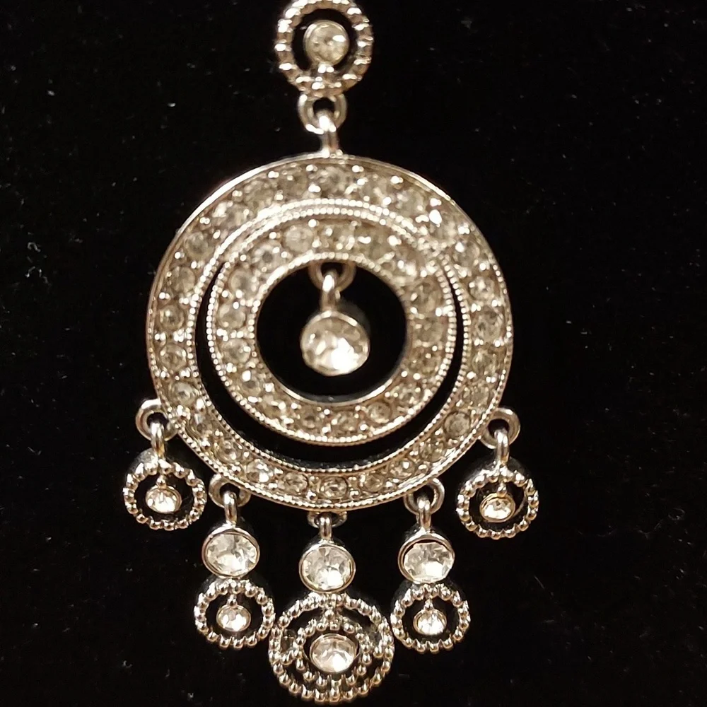 Monet vintage earrings